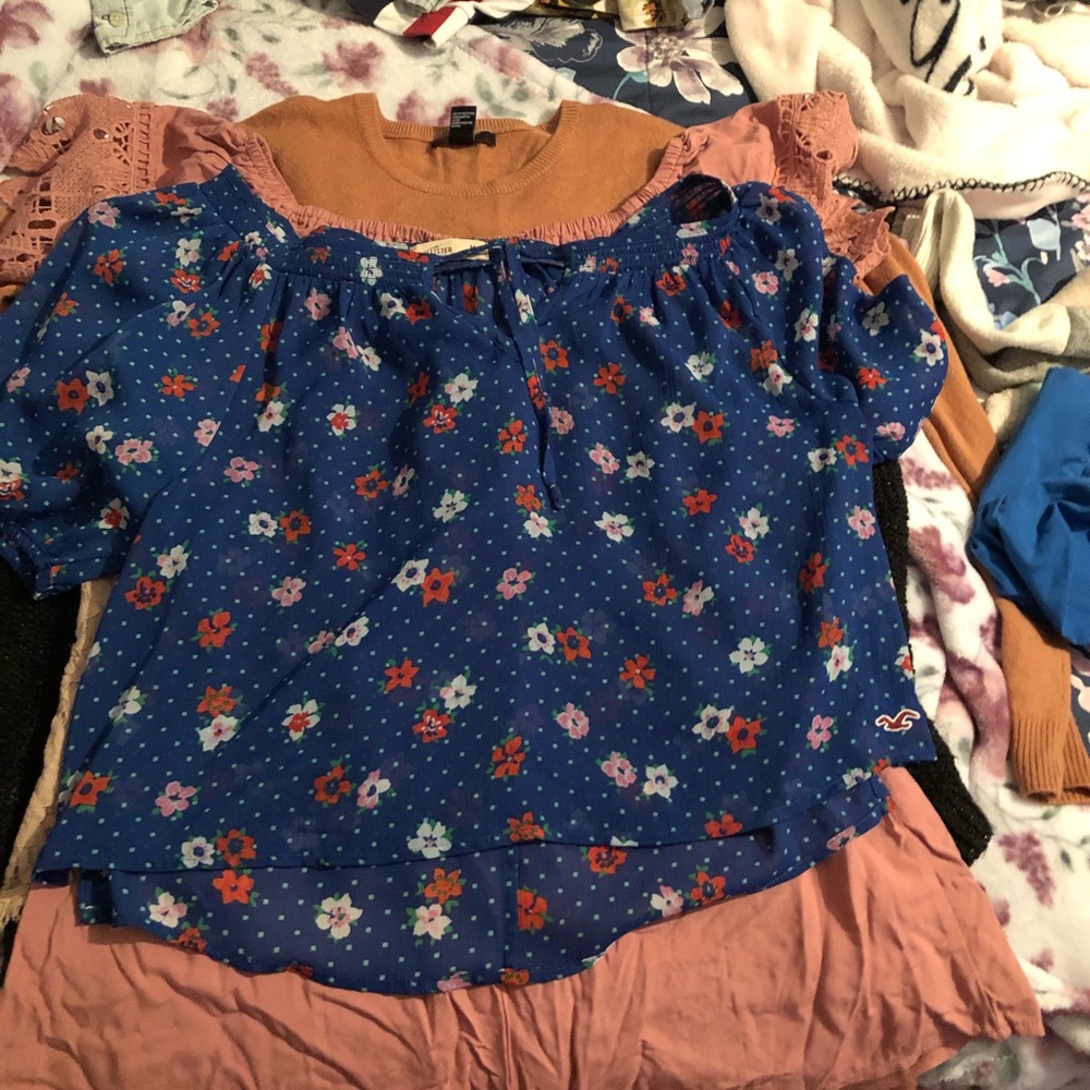 A nice blue loose shirt